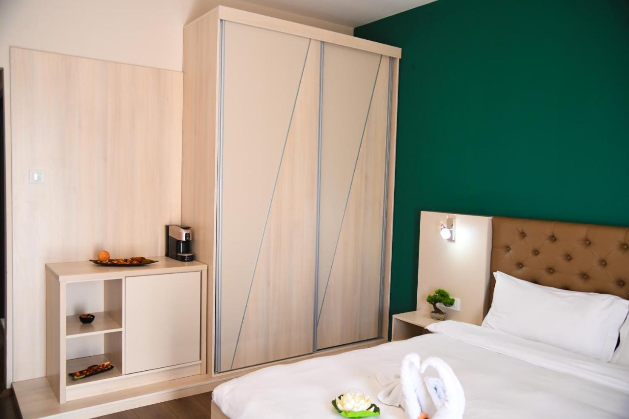 Hotel Gold Felicia à Bitola Extérieur photo